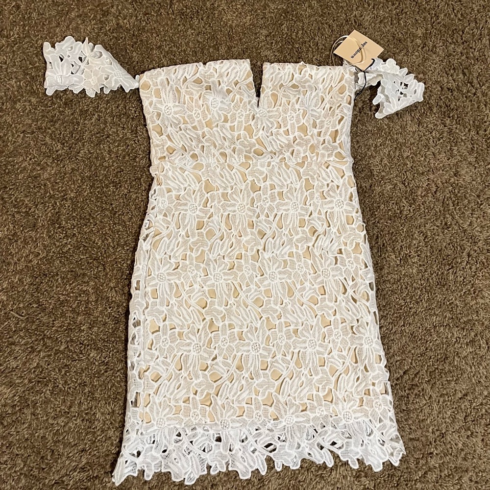Beautiful white lace off the shoulder dress made by Superdown